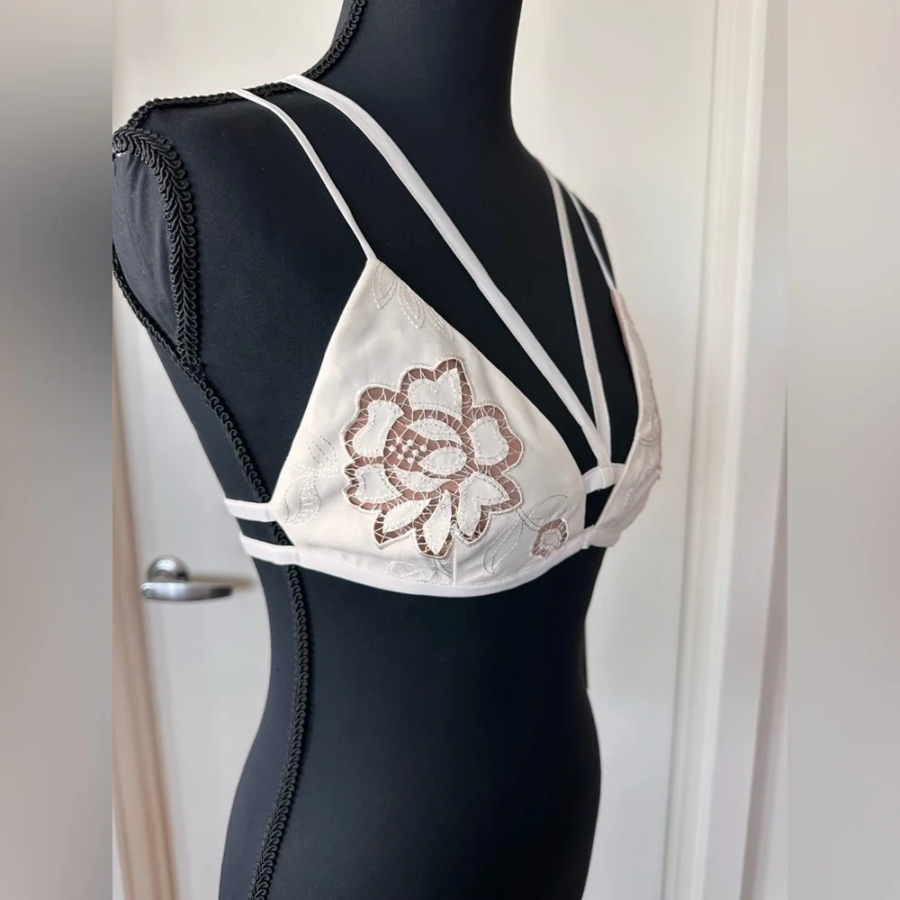 For Love & Lemons Jayne Bralette. Size small. NWT. - Picture 4 of 13
